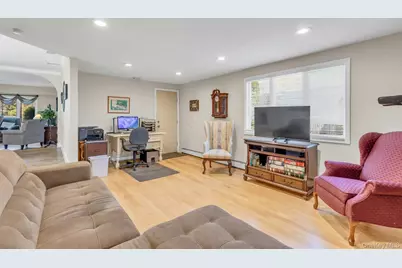 481 Bayport Avenue, Bayport, NY 11705 - Photo 19