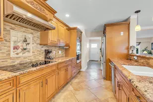 481 Bayport Ave, Bayport, NY 11705 - Photo 13