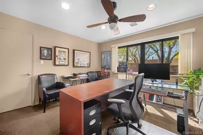 25 Windsor Gate Drive, North Hills, NY 11040 - Photo 21
