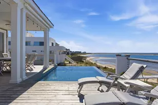 688 Dune Rd, Westhampton Dunes, NY 11978 - Photo 27
