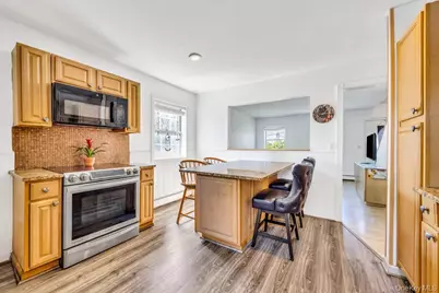 108A Union Avenue, Ronkonkoma, NY 11779 - Photo 11
