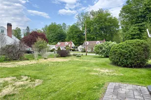 51 Horseshoe Dr, Hyde Park, NY 12538 - Photo 13