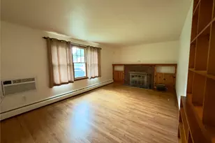 51 Horseshoe Dr, Hyde Park, NY 12538 - Photo 5