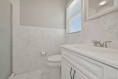 345 E State Street, Long Beach, NY 11561 - Photo 17