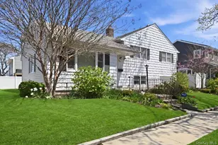 345 E State St, Long Beach, NY 11561 - Photo 3