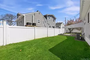 345 E State St, Long Beach, NY 11561 - Photo 27