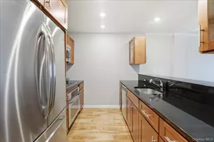 225 Stanley Ave, Mamaroneck, NY 10543 - Photo 7
