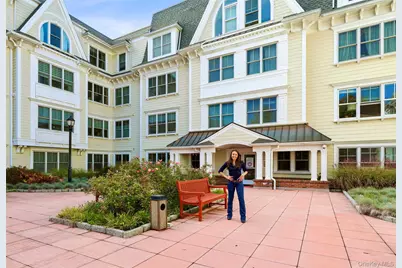 225 Stanley Avenue #313, Mamaroneck, NY 10543 - Photo 1