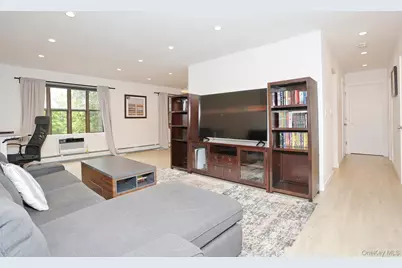 945 Sierra Vista Lane, Valley Cottage, NY 10989 - Photo 3