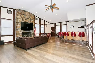 945 Sierra Vista Lane, Valley Cottage, NY 10989 - Photo 29