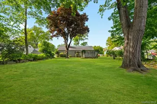 23 Lakeview Rd, New Rochelle, NY 10804 - Photo 27