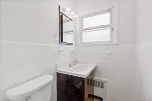 23 Lakeview Rd, New Rochelle, NY 10804 - Photo 19