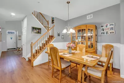 13 Cranberry Circle, Medford, NY 11763 - Photo 7