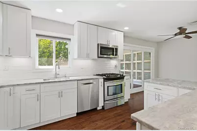 23 Yale Terrace, Blauvelt, NY 10913 - Photo 3