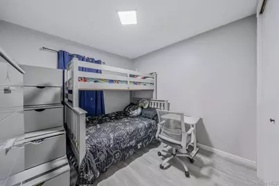 22032 147th Avenue, Springfield Gardens, NY 11413 - Photo 17