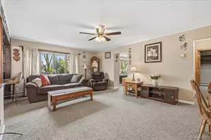 280 Division Ave, Massapequa, NY 11758 - Photo 9