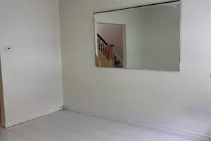 132-14 81st St, Ozone Park, NY 11417 - Photo 3