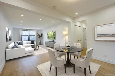 100-25 Queens Boulevard #2R, Forest Hills, NY 11375 - Photo 5