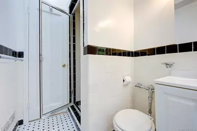 76-35 113th Street #1A, Forest Hills, NY 11375 - Photo 31
