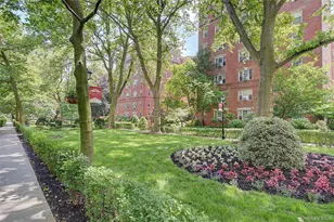 76-35 113th St, Forest Hills, NY 11375 - Photo 45