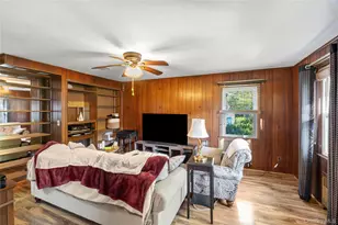 15 Oxbow Rd, Patchogue, NY 11772 - Photo 27