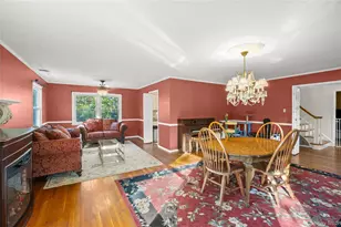 15 Oxbow Rd, Patchogue, NY 11772 - Photo 19