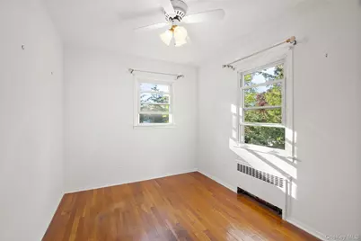15 Oxbow Road, Patchogue, NY 11772 - Photo 33