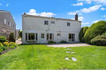 3089 Monterey Drive, Merrick, NY 11566 - Photo 31