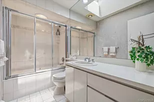3089 Monterey Dr, Merrick, NY 11566 - Photo 25