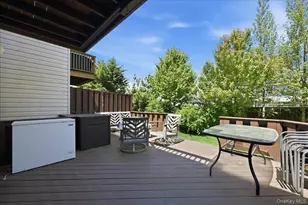 100 Daly Blvd, Oceanside, NY 11572 - Photo 19