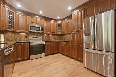 100 Daly Boulevard #2110, Oceanside, NY 11572 - Photo 5