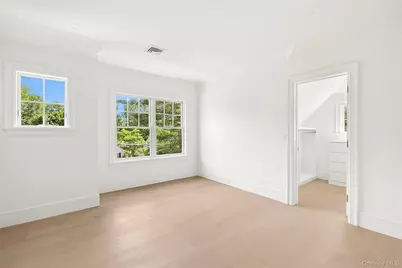 8 Club Road, Sea Cliff, NY 11579 - Photo 21