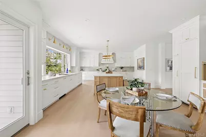 8 Club Road, Sea Cliff, NY 11579 - Photo 9