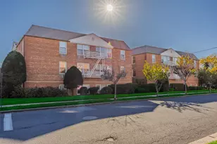 120 Morris Ave, Rockville Centre, NY 11570 - Photo 17