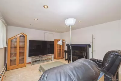 23 Forest Drive, East Northport, NY 11731 - Photo 19