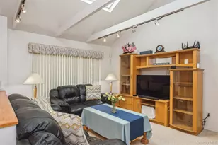 23 Forest Dr, East Northport, NY 11731 - Photo 9