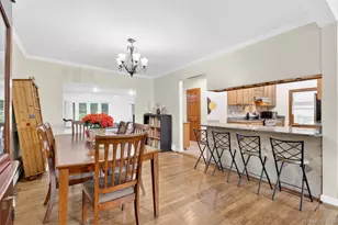 260 Shoreward Dr, Great Neck, NY 11021 - Photo 7