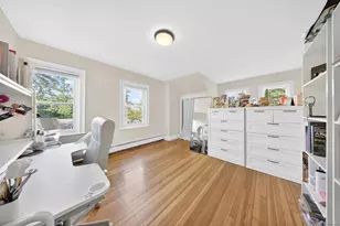 260 Shoreward Dr, Great Neck, NY 11021 - Photo 17