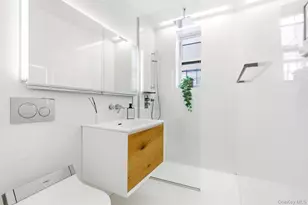 205-7 E 124th St, New York, NY 10035 - Photo 7