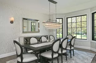 1 Dylan Pl, Melville, NY 11747 - Photo 17