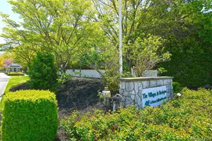 1 Dylan Pl, Melville, NY 11747 - Photo 3