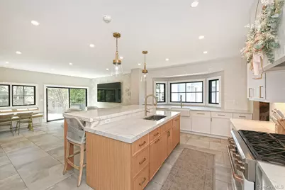 1 Dylan Place, Melville, NY 11747 - Photo 7