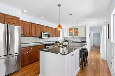 145 Sterling Street, Greenport, NY 11944 - Photo 13