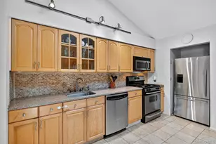 731 Manette Ln, Valley Cottage, NY 10989 - Photo 13