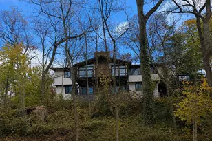 27 Parkway Dr, Roslyn Heights, NY 11577 - Photo 21