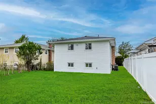 66 4th Ave, Westbury, NY 11590 - Photo 29
