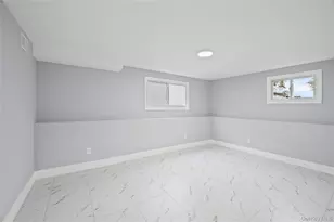 66 4th Ave, Westbury, NY 11590 - Photo 17
