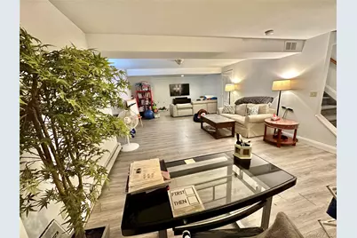 37 Hickory #A, Port Washington, NY 11050 - Photo 7