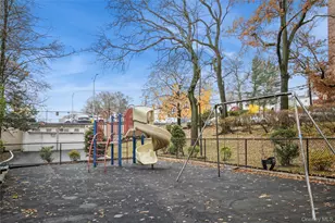 4 Sadore Ln, Yonkers, NY 10710 - Photo 19