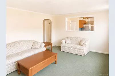 370 Washington Avenue, Patchogue, NY 11772 - Photo 5